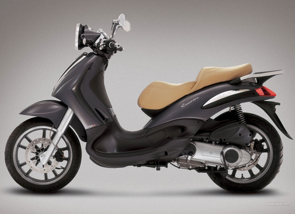 piaggio beverly 300 S 4t-Beverly-300-RST-4T- 2011 Κινητήρας σε άριστη κατάσταση!!!! 