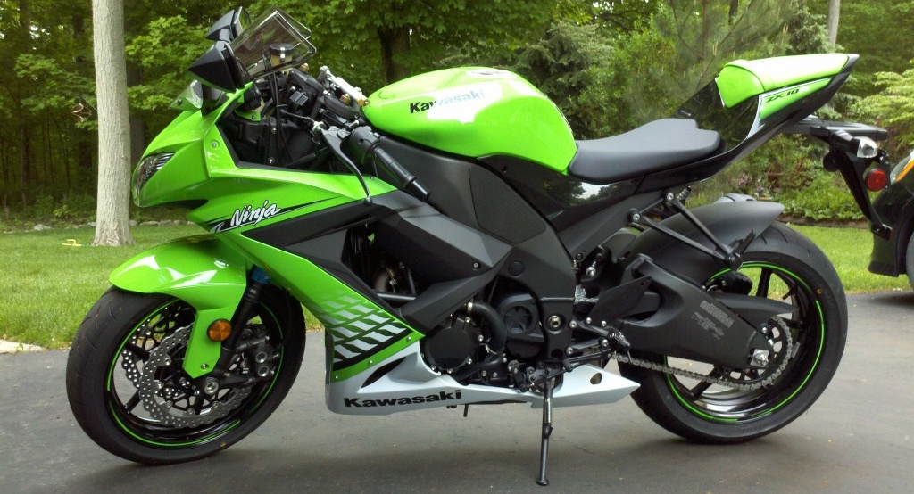 Kawasaki ZX10 2008/2014 γνησια εργοστασιακά Πηνία σε άριστη κατάσταση!!!σαν καινουρια!!!!!