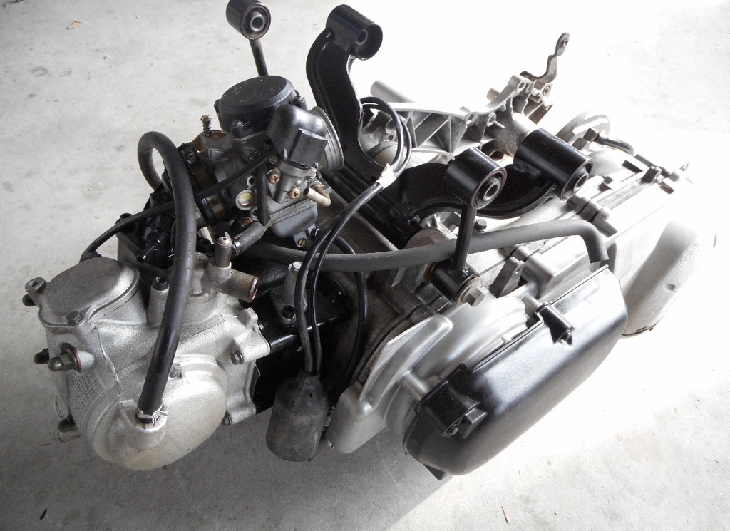 Yamaha X-ΜΑΧ 250 Κινητήρας τύπου G344E και καρμπιρατέρ σε άριστη κατάσταση!!!! 