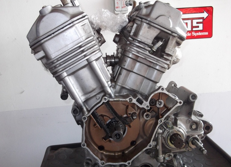 HONDA XRV750 AFRICA …