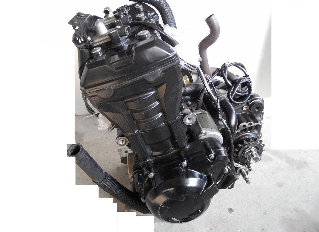 Kawasaki Z1000 2010/2014 Κινητήρας τύπου(ZRT00DE-) σε άριστη κατάσταση!!!! Σαν καινούριος!!!!!