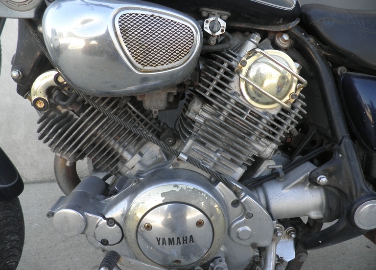 YAMAHA VIRAGO 750 ΓΙΑ ΑΝΤΑΛΛΑΚΤΙΚΑ 