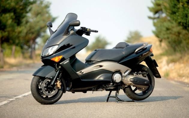 Yamaha T MAX 500 2004/2007 γνησια εργοστασιακή  μίζα σε άριστη κατάσταση!!!