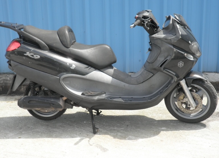 PIAGGIO X9 250 ΓΙΑ ΑΝΤΑΛΛΑΚΤΙΚΑ 