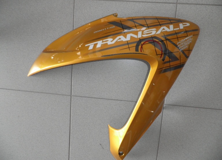 ΓΙΑ HONDA XLV 700 TRANSALP ΓΝΗΣΙΟ ΔΕΞΙ FAIRING ΣΕ ΚΑΛΗ ΚΑΤΑΣΤΑΣΗ!!!!