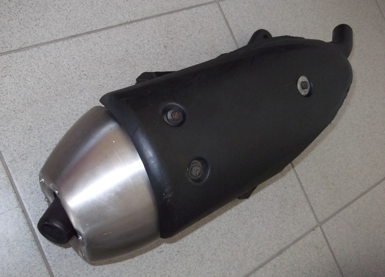 PIAGGIO 125 Χ8- 180 X9-BEVERLY 200 ΤΕΛΙΚΟ ΕΞΑΤΜΙΣΗΣ ΣΕ ΑΡΙΣΤΗ ΚΑΤΑΣΤΑΣΗ!!!! 