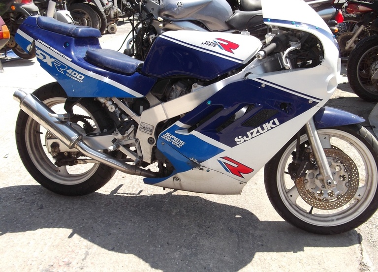 SUZUKI GSXR 400RR ΓΙΑ ΑΝΤΑΛΛΑΚΤΙΚΑ!!!!!! 