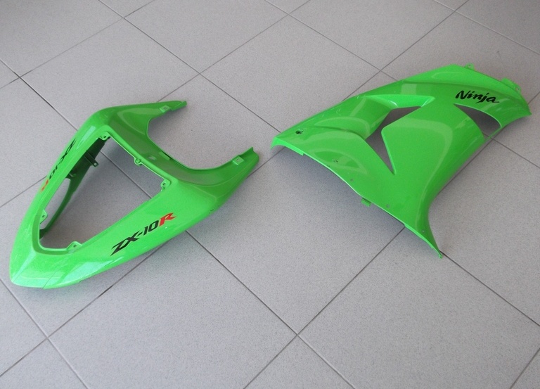 Kawasaki ZX-10R Ninja 2006-2007 OYΡA ΠΙΣΩ KAI ΔΕΞΙ FAIRING ΣΕ ΑΡΙΣΤΗ ΚΑΤΑΣΤΑΣΗ!!! 