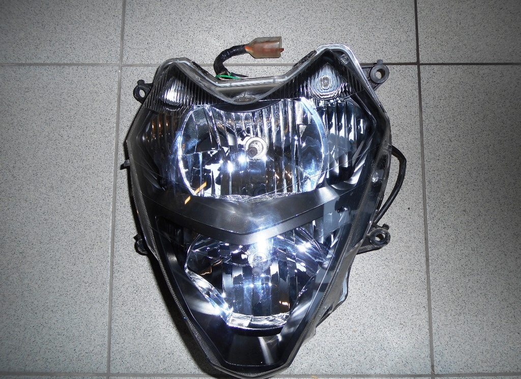 Honda FJS 400-600  Silver Wing 2006/2010 Φανάρια εμπρός και πίσω,φλας, βάση οργάνων (φανοστάτης) σε άριστη κατάσταση!!! 