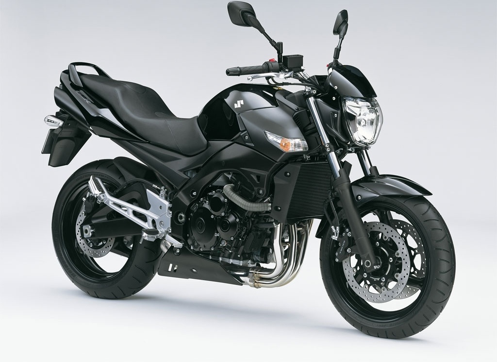 Suzuki GSR600 2004-2010 05 06 07 08 09 καινουριο Καπάκι μίζας!!!!