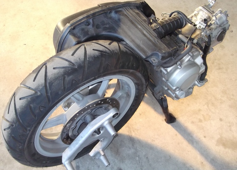 HONDA SH 300  INJECTION ΚΙΝΗΤΗΡΑΣ TYΠΟΥ NF02E-  ΣΕ ΑΡΙΣΤΗ ΚΑΤΑΣΤΑΣΗ!!! 