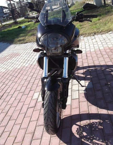 κawasaki VERSYS 650 2007-20012 Ζητείται!!!!! φανάρι  εμπρός!!!!!