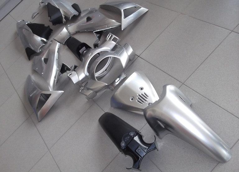 HONDA INNOVA ΑΝF125 KAΡΜΠYΡΑΤΕΡ ΚΙΤ ΠΛΑΣΤΙΚΩΝ FAIRING (ΚΟΥΣΤΟΥΜΙ)