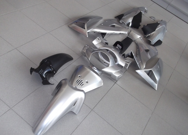 HONDA INNOVA ΑΝF125 KAΡΜΠYΡΑΤΕΡ ΚΙΤ ΠΛΑΣΤΙΚΩΝ FAIRING (ΚΟΥΣΤΟΥΜΙ)