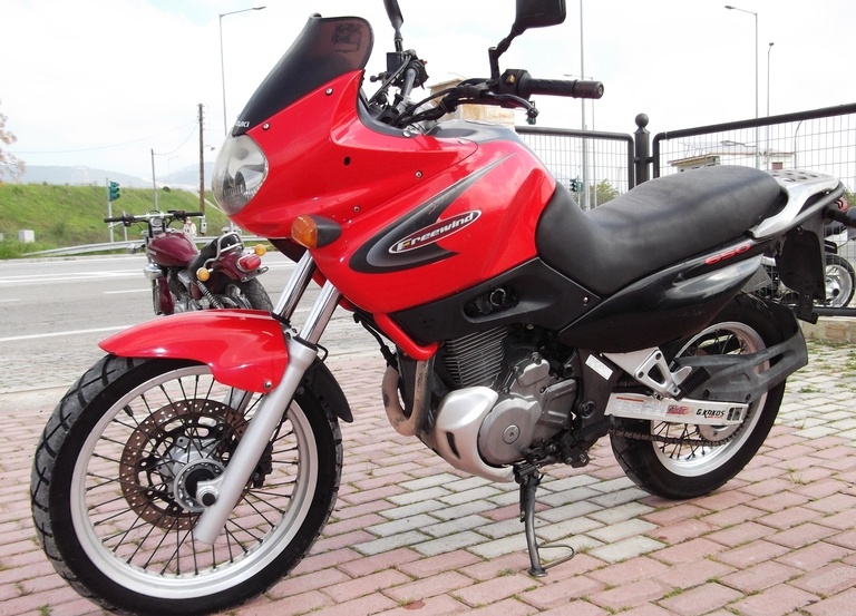 Suzuki XF 650 Freewind '04 ΓΙΑ ΑΝΤΑΛΛΑΚΤΙΚΑ!!!!!!!!! 