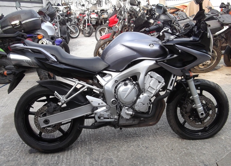 YAMAHA FZ 6 FAZER-S2  2005 ΓΙΑ ΑΝΤΑΛΛΑΚΤΙΚΑ!!!!!!!!! 