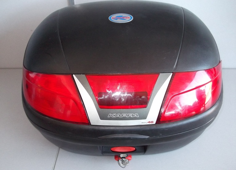 HONDA YAMAHA SUZUKI KAWASAKI KYMCO PIAGGIO GILERA SYM Κ.Τ.Λ. BAΛΙΤΣΑ ΚΑΡΡΑ 46 ΛΙΤΡΩΝ ΣΕ ΑΡΙΣΤΗ ΚΑΤΑΣΤΑΣΗ!!!!!!