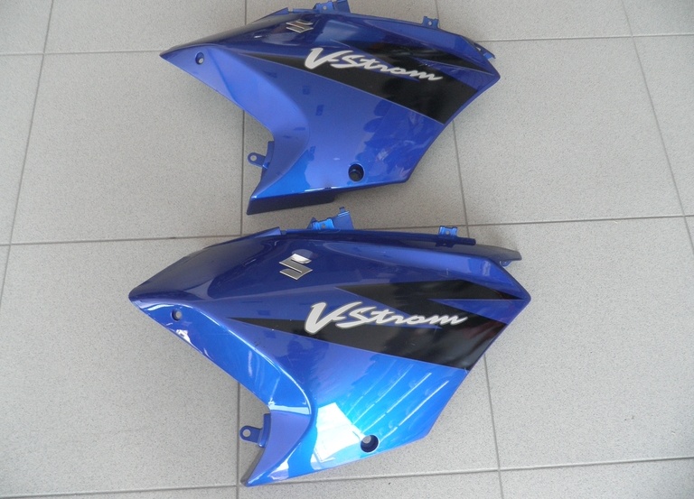 ΓΙΑ SUZUKI DL 650-1000 V STROM 2002-2005 ΓΝΗΣΙΑ ΔΕΞΙΑ FAIRING ΣΕ ΑΡΙΣΤΗ ΚΑΤΑΣΤΑΣΗ!!!