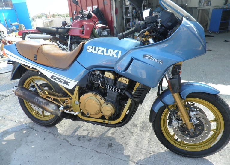 .SUZUKI GSX 400FW ΓIΑ ΚΥΚΛΟΦΟΡΙΑ Η ΑΝΤΑΛΑΚΤΙΚΑ.............................................. 