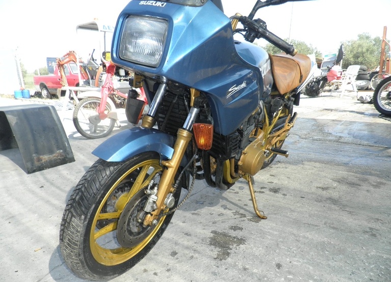 .SUZUKI GSX 400FW ΓIΑ ΚΥΚΛΟΦΟΡΙΑ Η ΑΝΤΑΛΑΚΤΙΚΑ.............................................. 