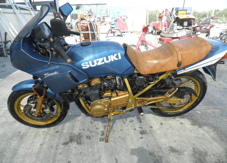 .SUZUKI GSX 400FW ΓIΑ ΚΥΚΛΟΦΟΡΙΑ Η ΑΝΤΑΛΑΚΤΙΚΑ.............................................. 