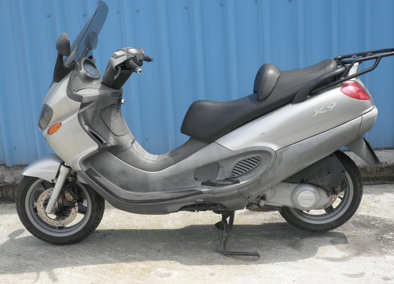 PIAGGIO X9 250ΓΙΑ ΑΝΤΑΛΛΑΚΤΙΚΑ 