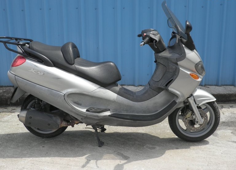 PIAGGIO X9 250ΓΙΑ ΑΝΤΑΛΛΑΚΤΙΚΑ 