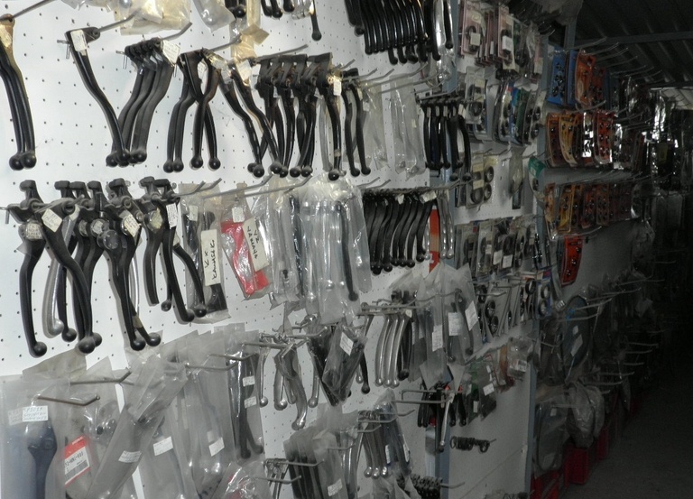 ΜΑΝΕΤΕΣ ΓΙΑ ΟΛΕΣ …