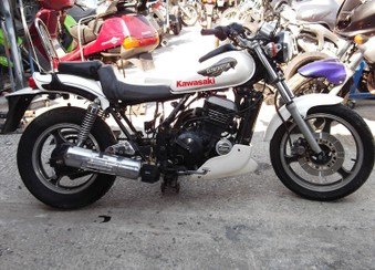 KAWASAKI BN 250 …