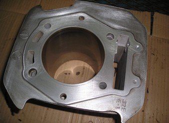 ΚΥΛΙΝΔΡΟΣ ΚΑΙ ΠΙΣΤΟΝΙ …